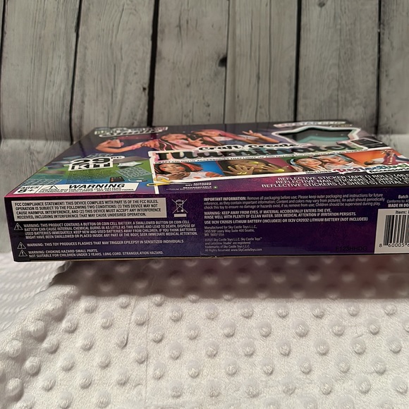 NEW! LET’S GLOW STUDIO. Craft. Create. Illuminate! LED. 29pc kit. Age 8+ - Picture 14 of 14